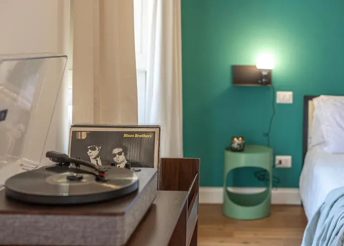 Eufonia Vatican Golden Pensión 4*